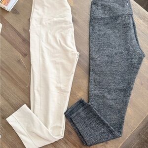 Kyodan Gray and ivory Textured warm Leggings set